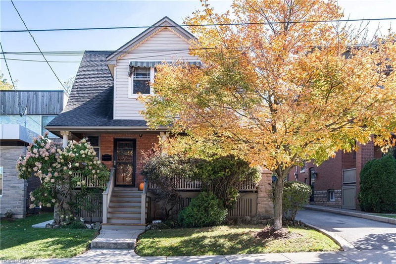91 Mountain Avenue photo 5