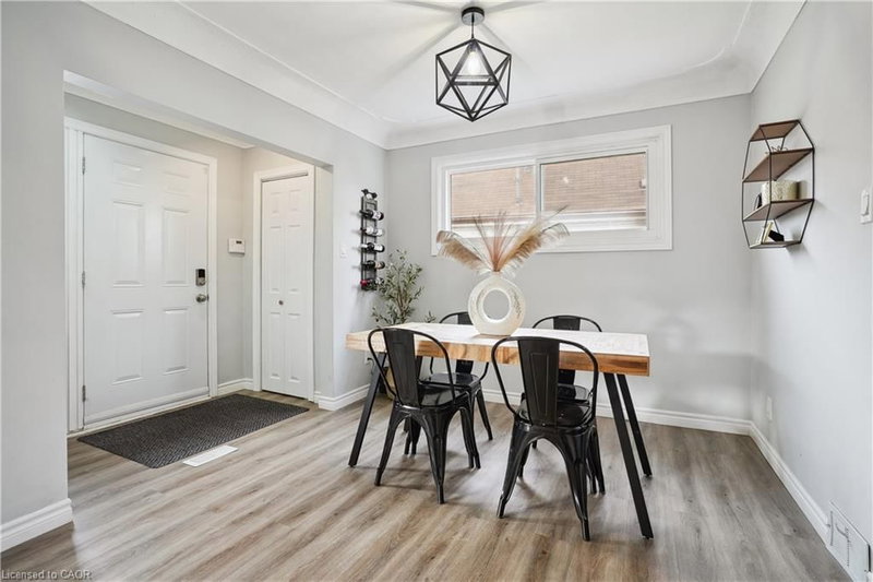 13 Beaucourt Place photo 5