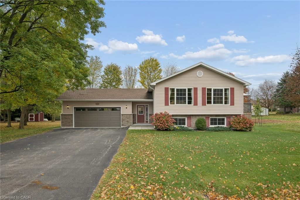Single Family Residence for sale at 1120 Centre Street, Wroxeter, ON, N0G 2X0 - howick Township - MLS: 40872028