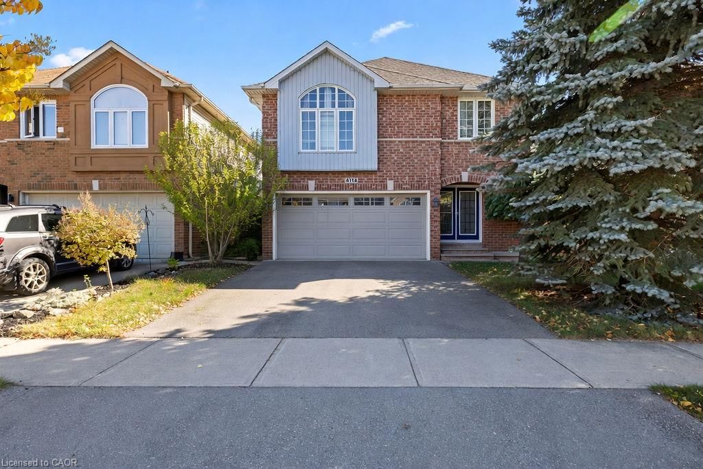 Single Family Residence for sale at 4114 Pincay Oaks Lane, Burlington, ON, L7M 4L6 - Tansley - MLS: 40872086