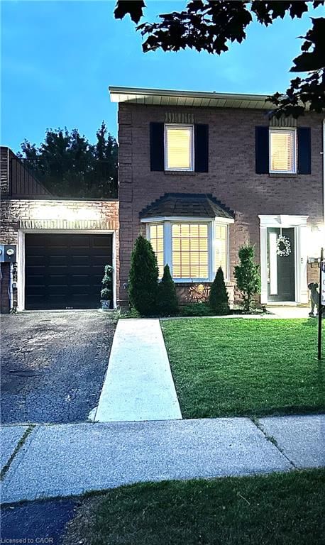 4350 Henry Avenue photo 2