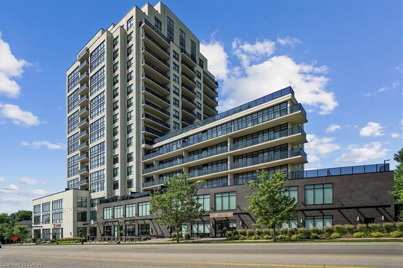 150 Wellington Street E photo 2