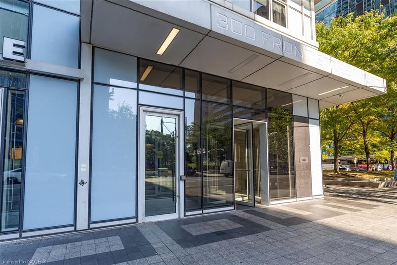 307 - 300 Front Street W