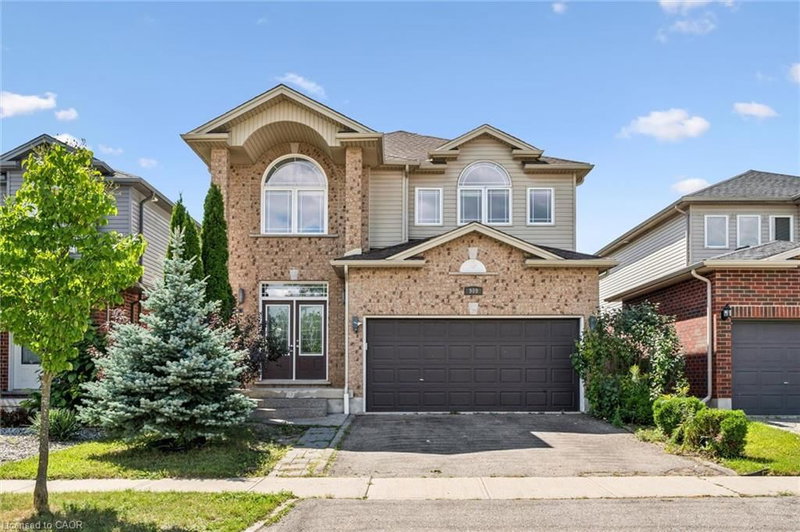 909 Pebblecreek Court photo 1