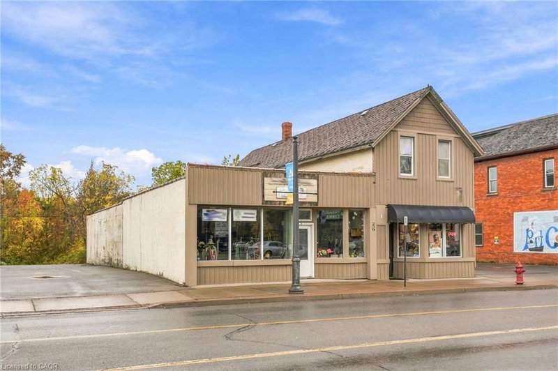 239 Main Street W photo 2