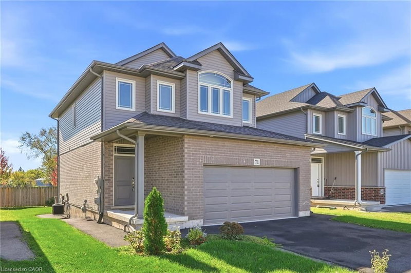 71 Laurent Avenue photo 1