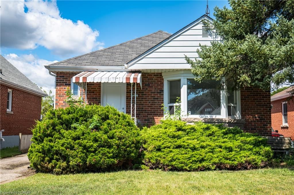 Single Family Residence for sale at 150 Beland Avenue, Hamilton, ON, L8K 3T6 - Bartonville/Glenview - MLS: 40872601