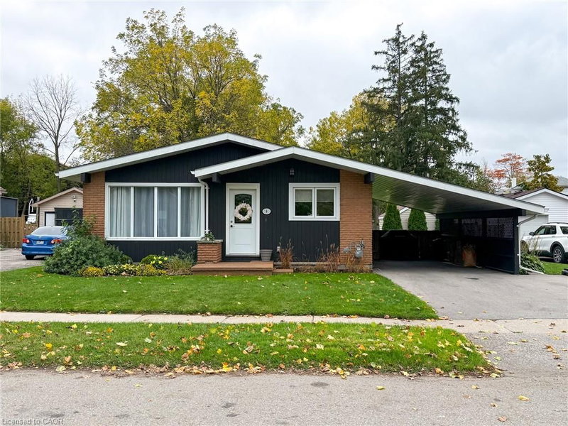 8 Rutherford Street photo 1