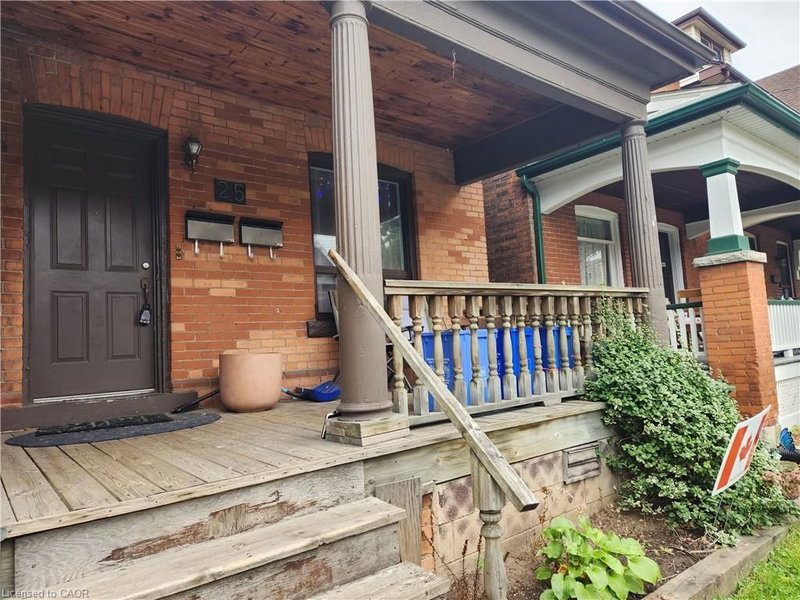 25 Gladstone Avenue photo 2