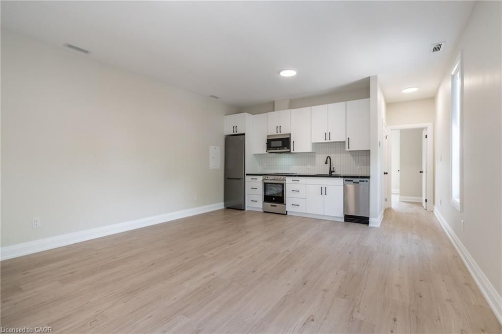 Single Family Residence for lease at A-9 Munn Street, Hamilton, ON, L8V 1J8 - Raleigh - MLS: 40872854