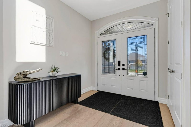27 Irongate Drive photo 4