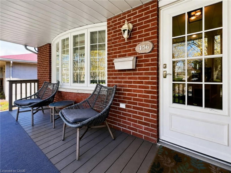 456 Belvedere Avenue photo 2