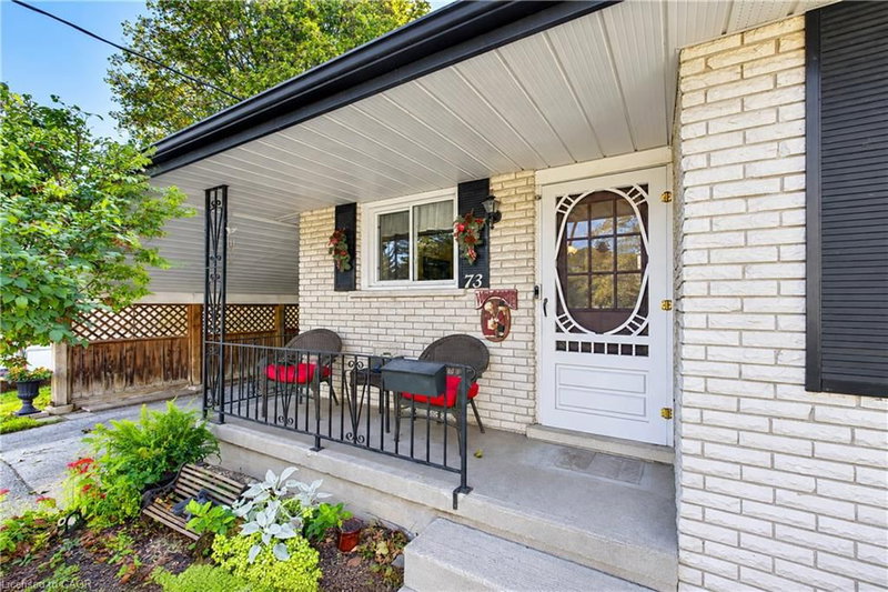 73 Belton Drive photo 2
