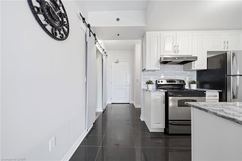 1421 Costigan Road photo 4