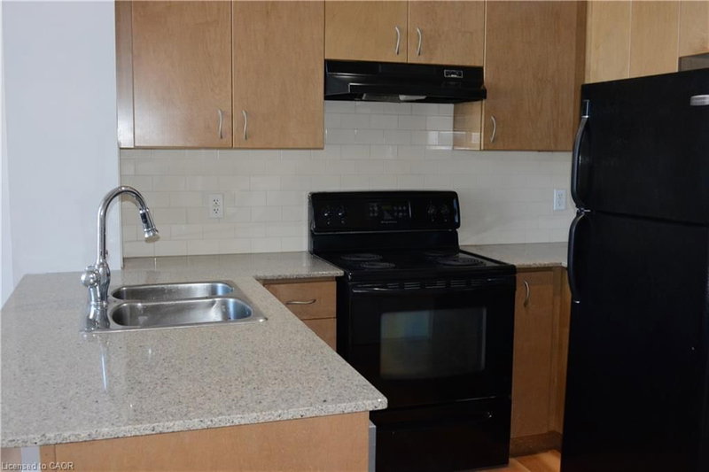 203 - 410 King Street W