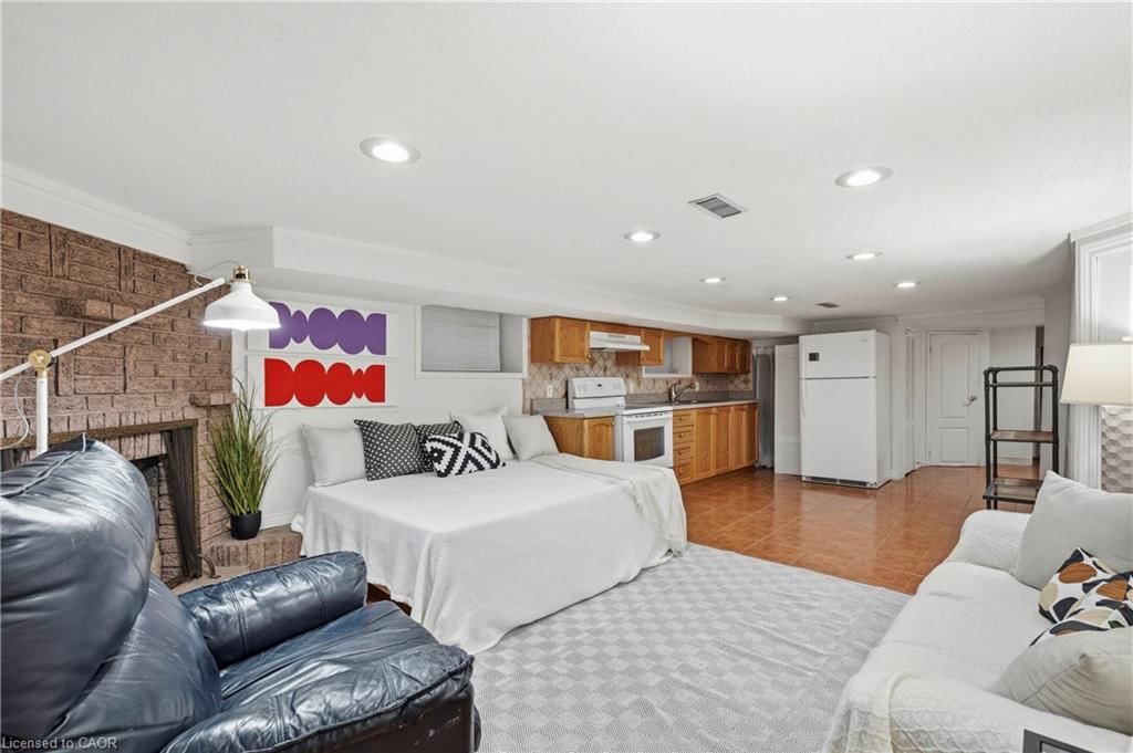 213 Boon Avenue, Toronto, view 31