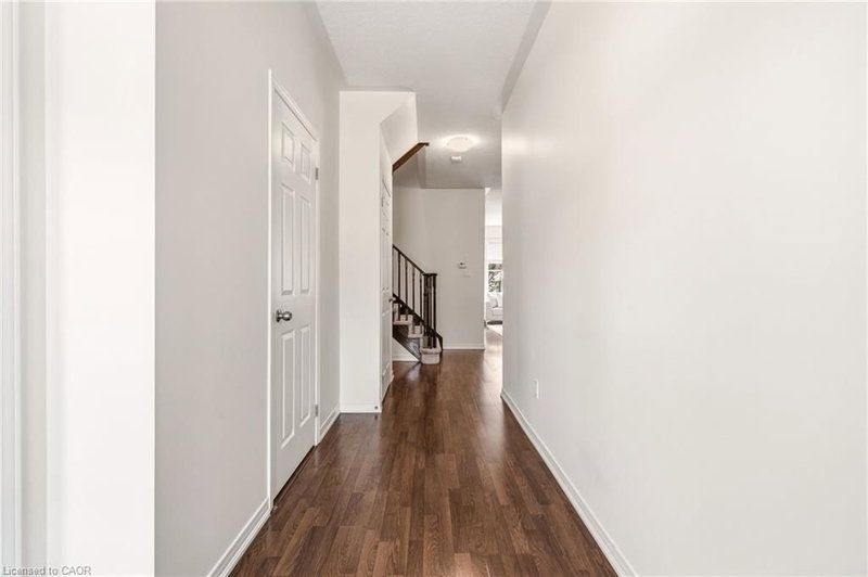 215 Nisbet Boulevard photo 5