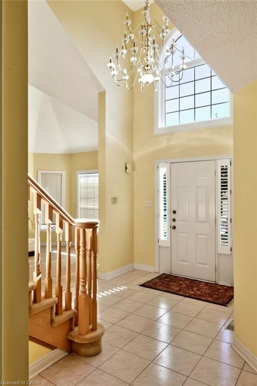 13 Chianti Crescent photo 4