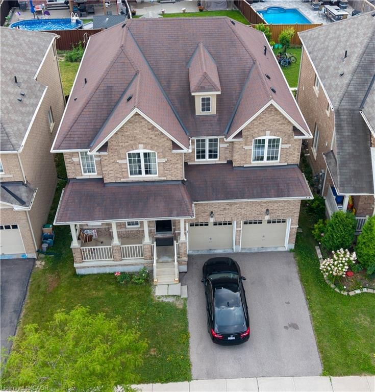 20 Gillespie Drive photo 2