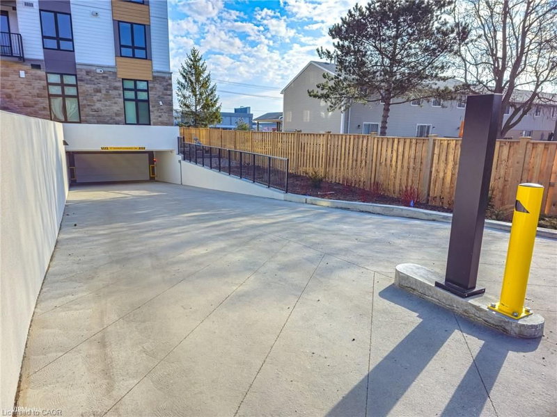 101 Golden Eagle Road photo 4