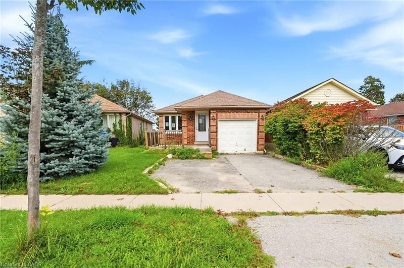 42 Geddes Crescent