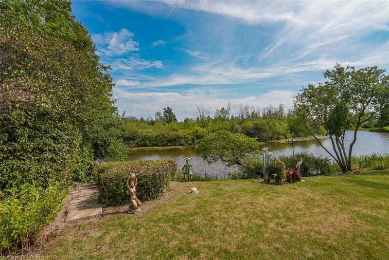 3033 Townline Road photo 4