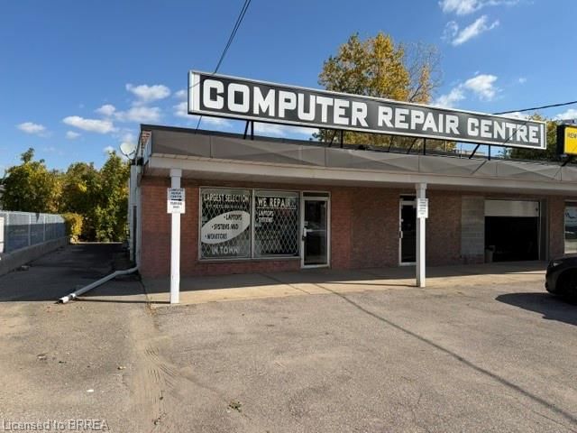 264 King George Road photo 2