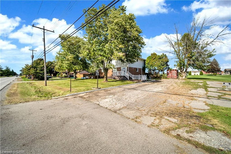 2288 Binbrook Road photo 3