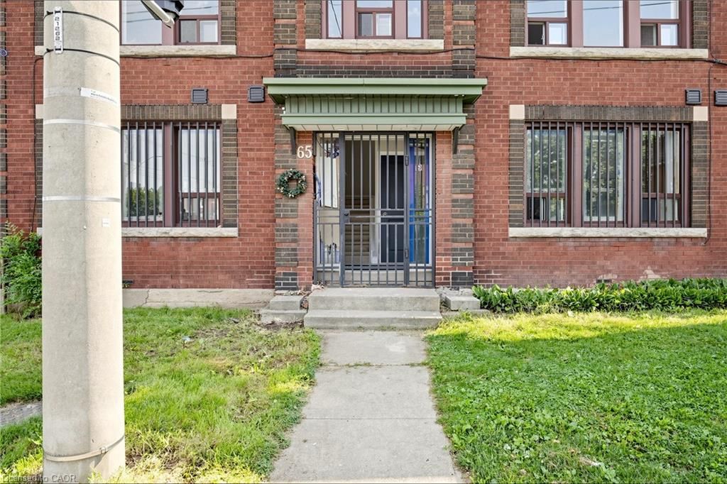 Condo/Apt Unit for lease at Unit 11-71 Sanford Avenue, Hamilton, ON, L8M 2G7 - North End West - MLS: 40873312
