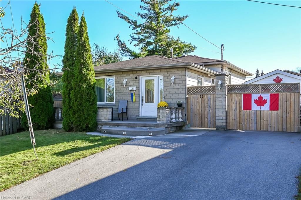 Single Family Residence for sale at 411 Queen Victoria Drive, Hamilton, ON, L8W 1G7 - Quinndale - MLS: 40873329