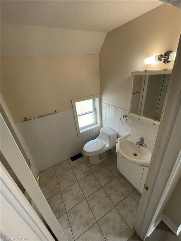 B-6 Moyer Street, Kitchener, view 6