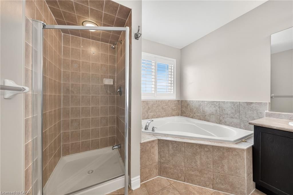 103 Swift Crescent, Cambridge, view 32