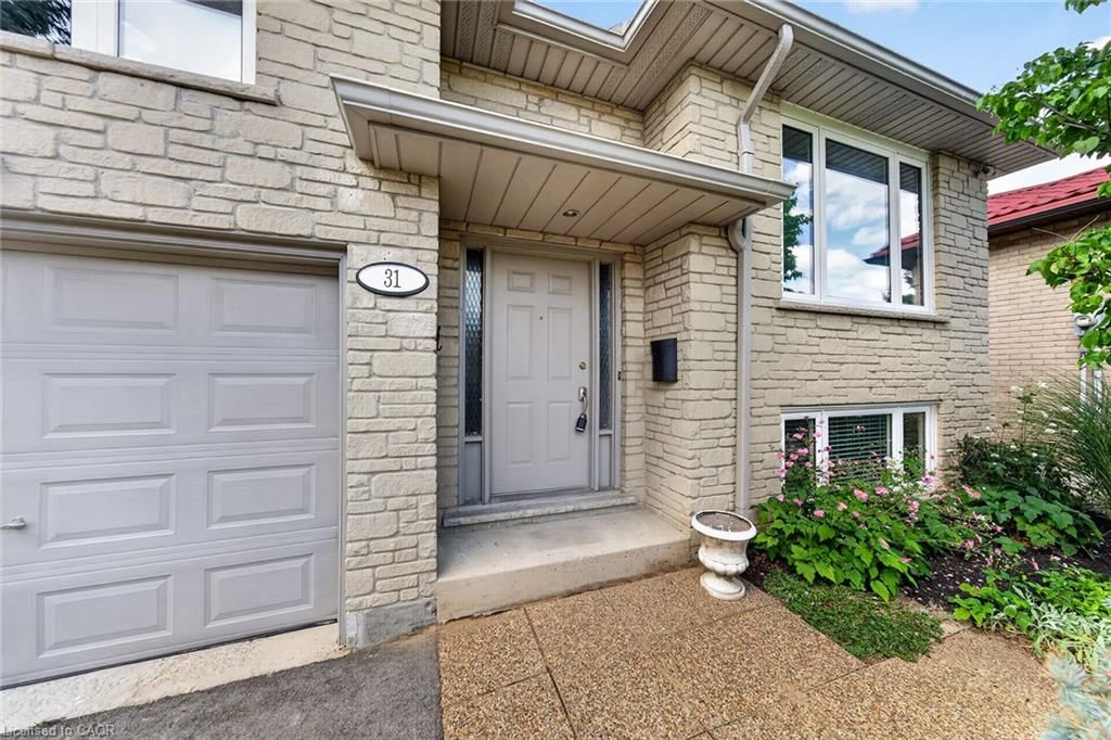 Single Family Residence for sale at 31 Gilcrest Street, Hamilton, ON, L9C 7G9 - Gurnett - MLS: 40873438