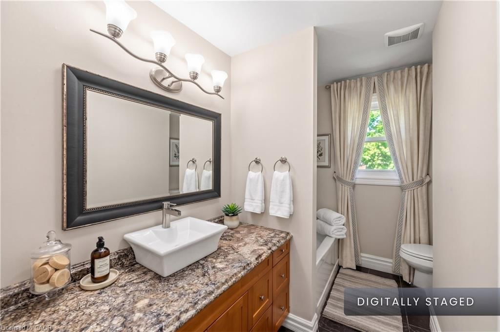 88 Rabbit Lane, Toronto, view 15