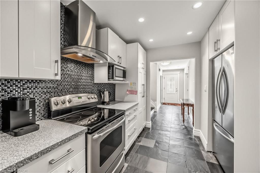 88 Rabbit Lane, Toronto, view 9