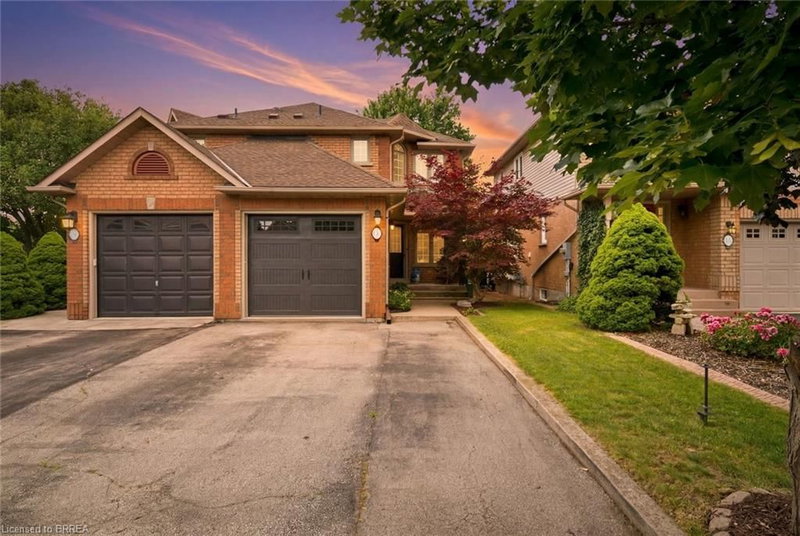 137 Chudleigh Street photo 3