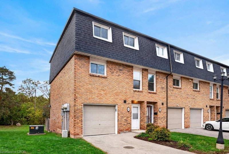 21 Rosedale Court photo 1