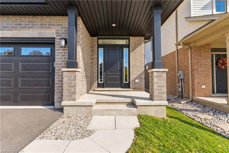 60 Lark Street photo 3