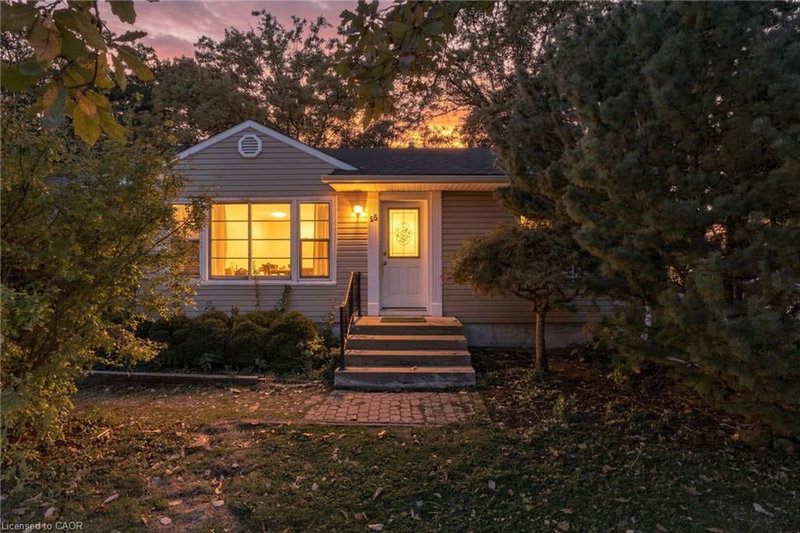 55 Lakeview Avenue photo 1