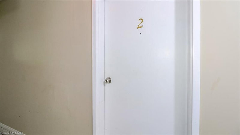 94 Sanford Street photo 2