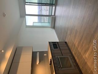 898 Portage Parkway photo 1