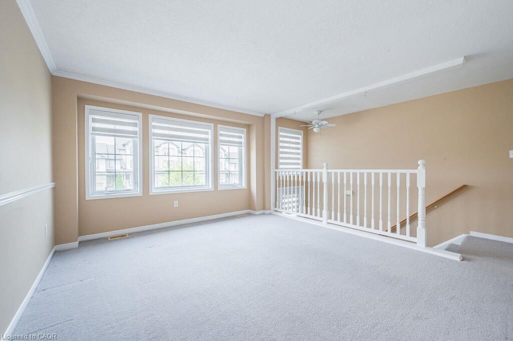 4 Madeleine Street, Kitchener, view 8