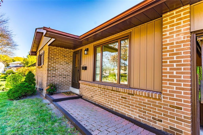 2412 Brasilia Circle