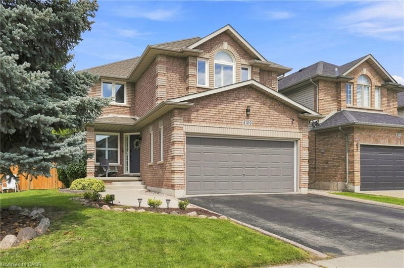4109 Forest Run Avenue photo 2