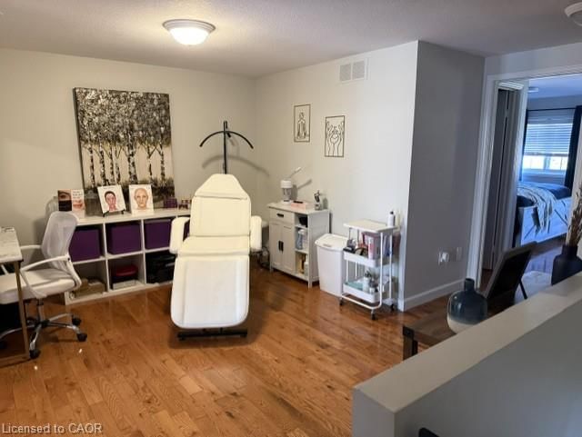 16-169 Bismark Drive, Cambridge, view 16
