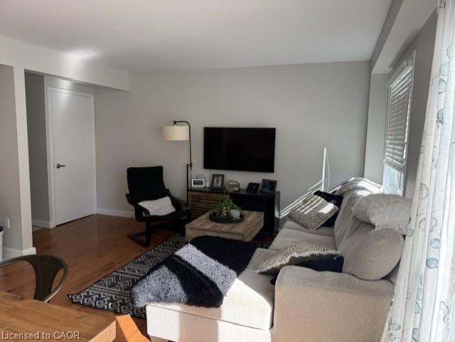 16-169 Bismark Drive, Cambridge, view 7