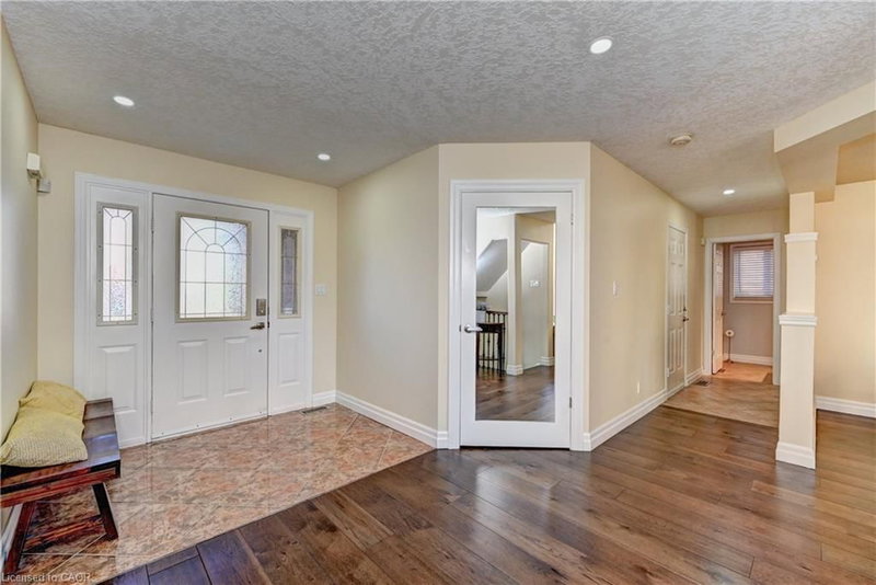 733 Chesapeake Drive photo 4