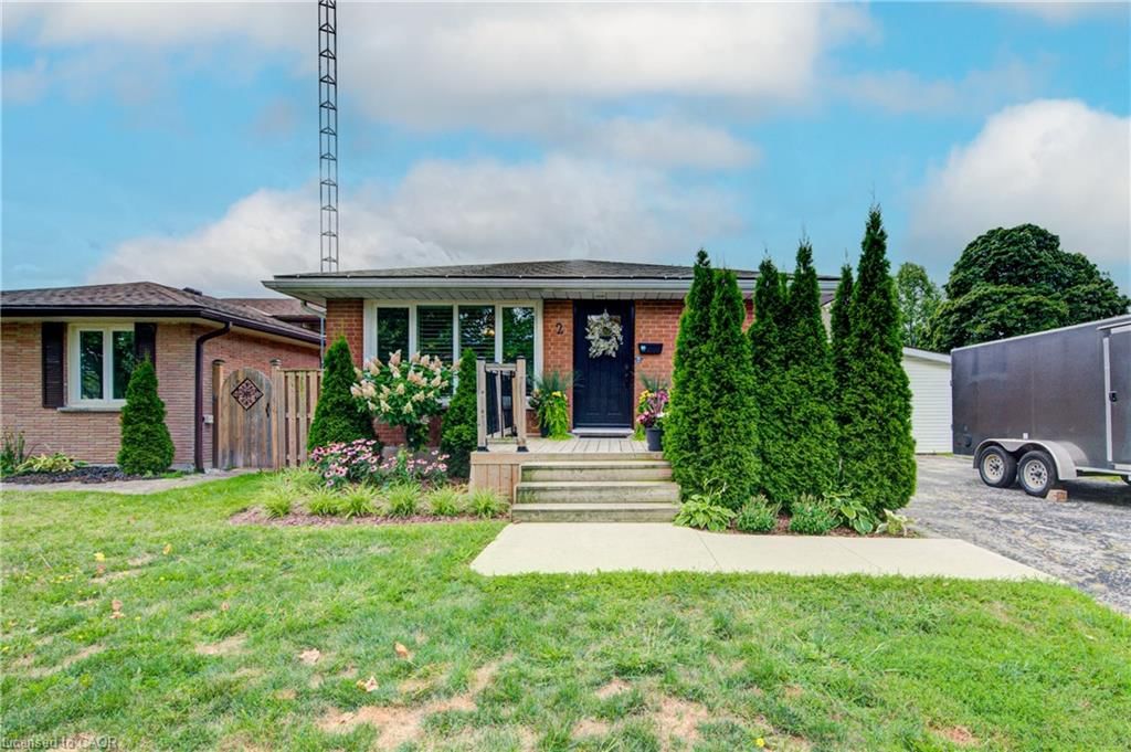 Single Family Residence for sale at 2 Allanton Boulevard, Brantford, ON, N3R 3B9 - Fairview/Greenbrier - MLS: 40873813