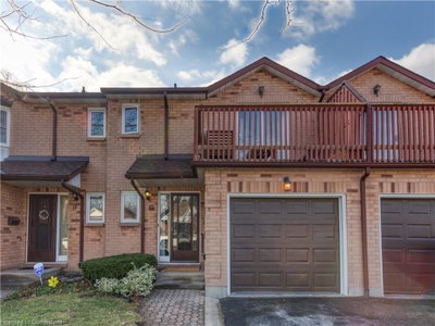 Row/Townhouse sold at 10-14 Brucedale Avenue, Hamilton, ON, L9A 1M8 - Centremount - MLS: XH4185196