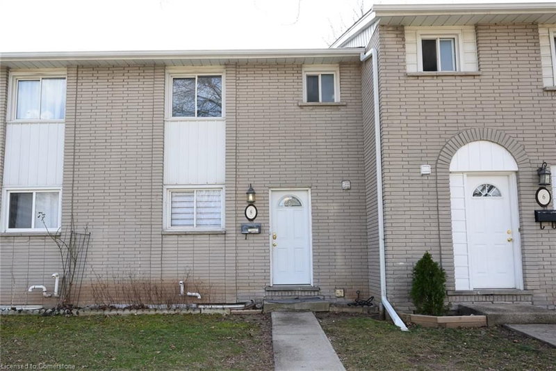 8 Jerome Crescent